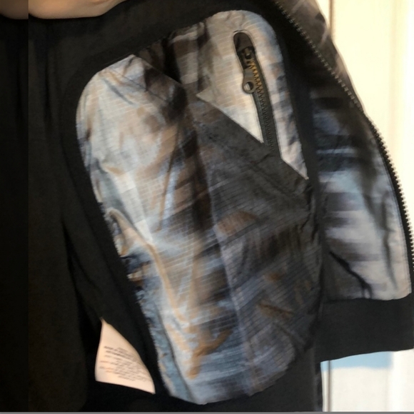 Nike Zig Zag Bomber Jacket - Picture 5 of 13